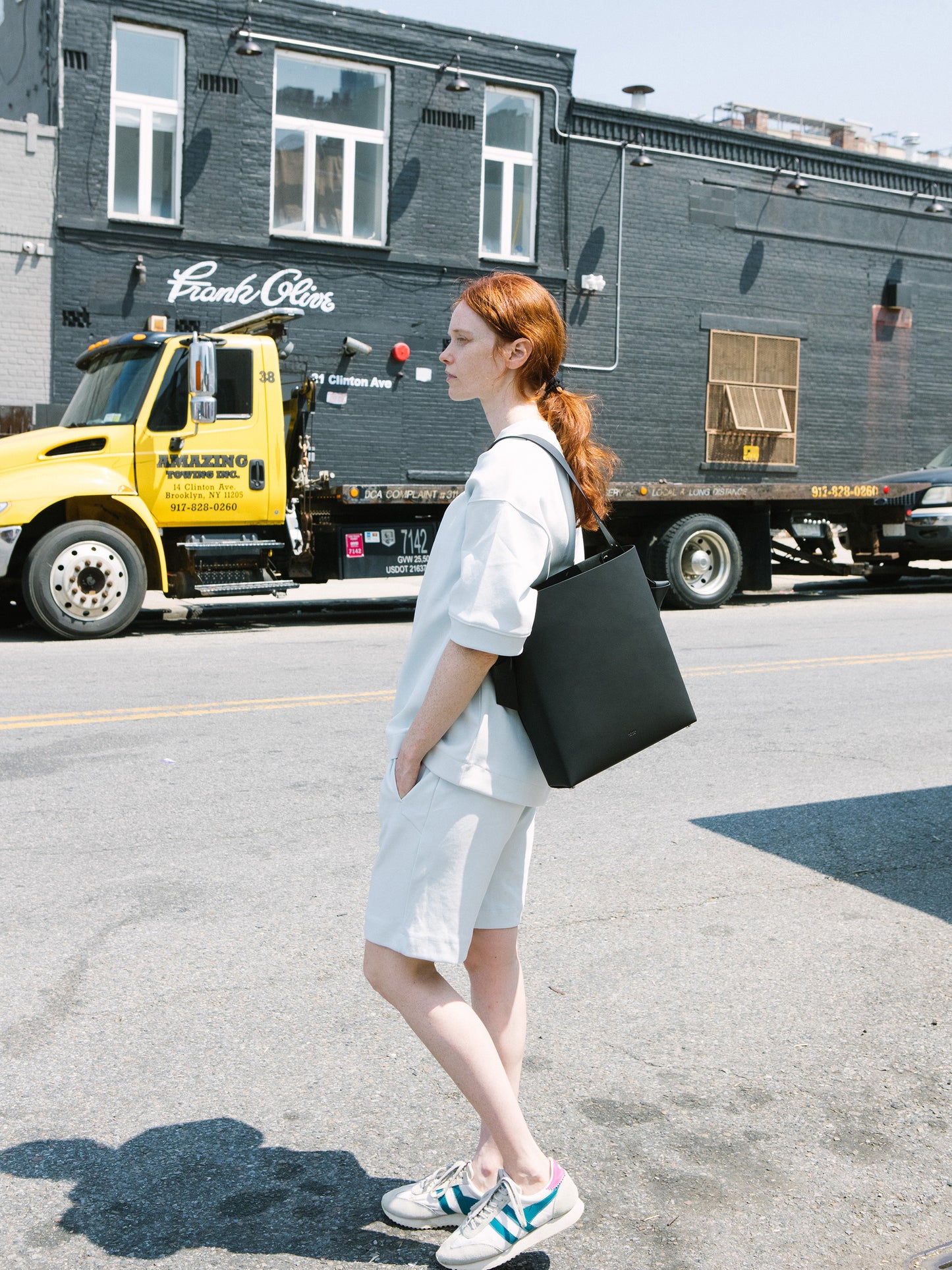 AEHEE tote bag Black