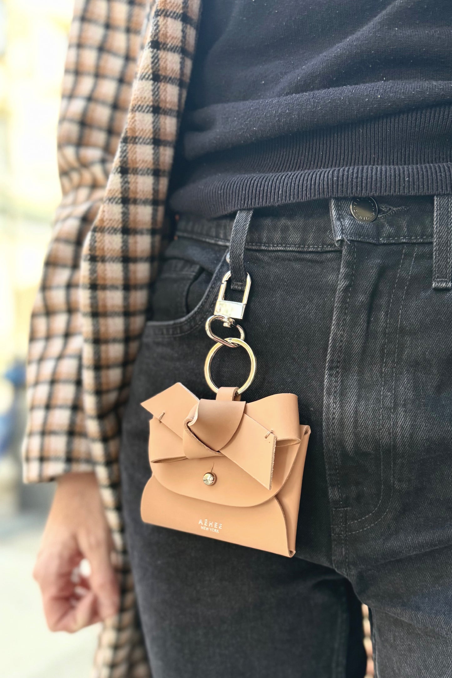 BOW card holder wallet with Shoulder strap - Cashew